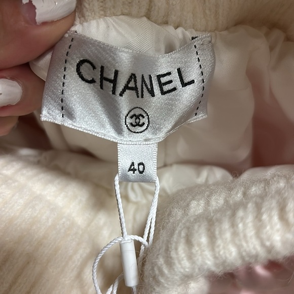 Host Pick 🎉NWT CHANEL COCO Neige Padded Quilted Apres Ski Jogger Pants - Picture 7 of 12